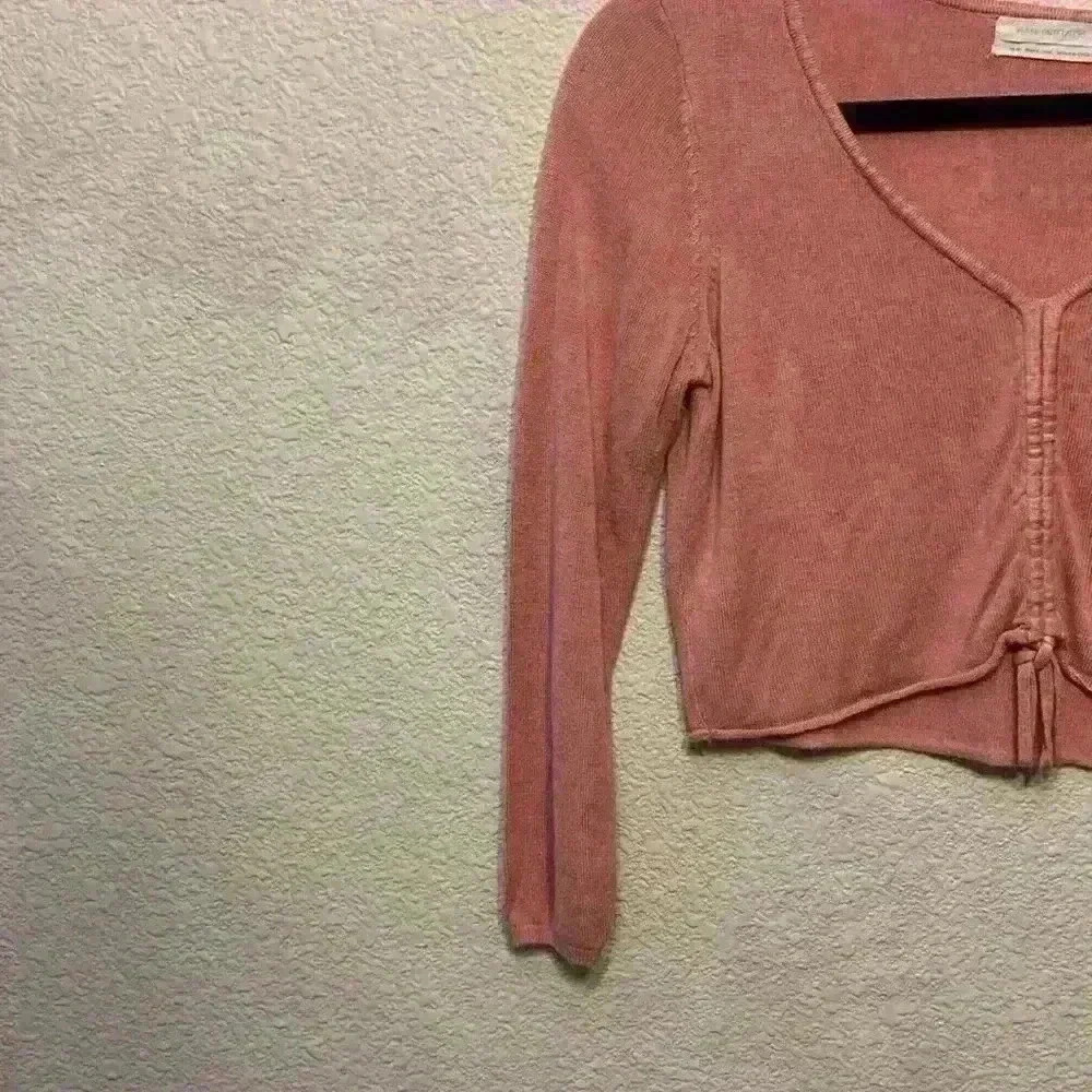 Pink Urban Outfitters crop sz M casual back to school college date night comfy - Picture 5 of 7